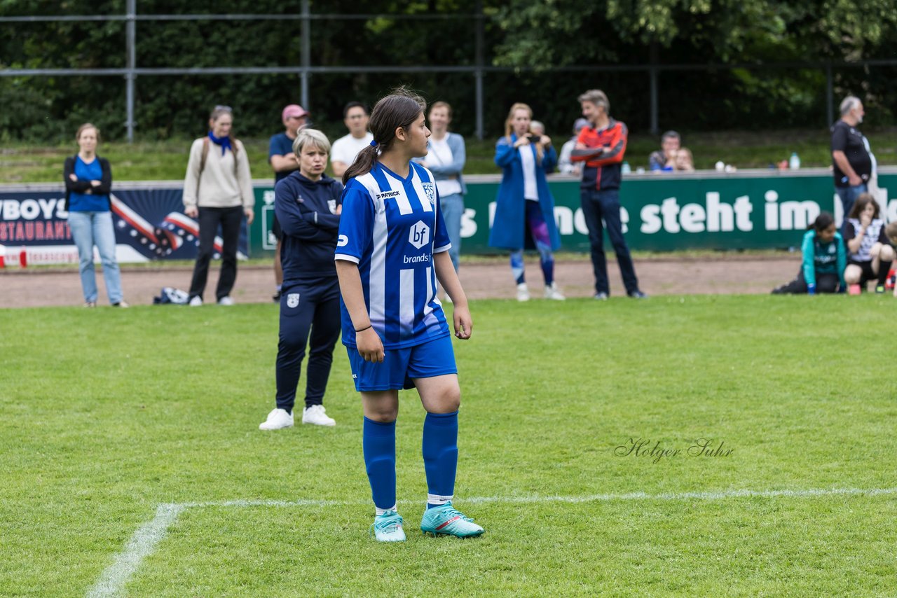 Bild 720 - Loewinnen Cup